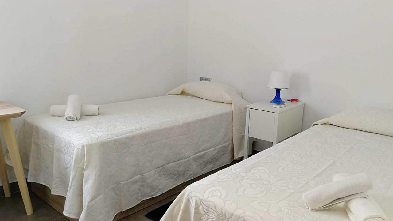Apartamento Toboso Lena เนร์คา ภายนอก รูปภาพ